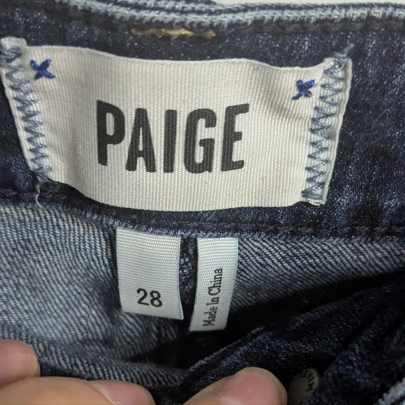 Paige Catalina cut off denim jean shorts - size 28 - Picture 3 of 7